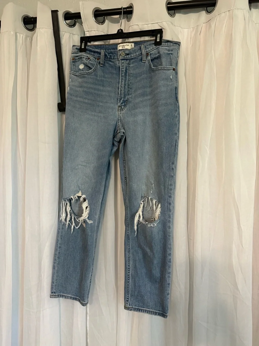 Abercrombie & Fitch straight leg